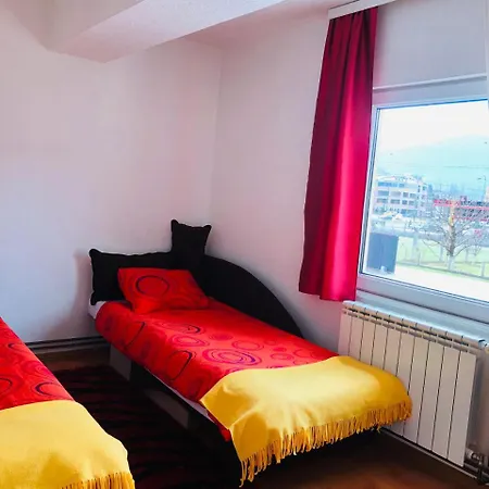 Adella Apartment